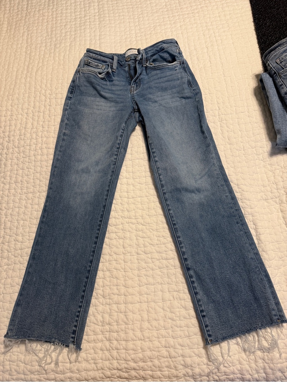 High-Rise Flared Jeans in Medium Blue